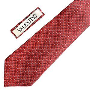 VALENTINO Baroque Silk Geometric Scallop Pattern Tie Made in Italy